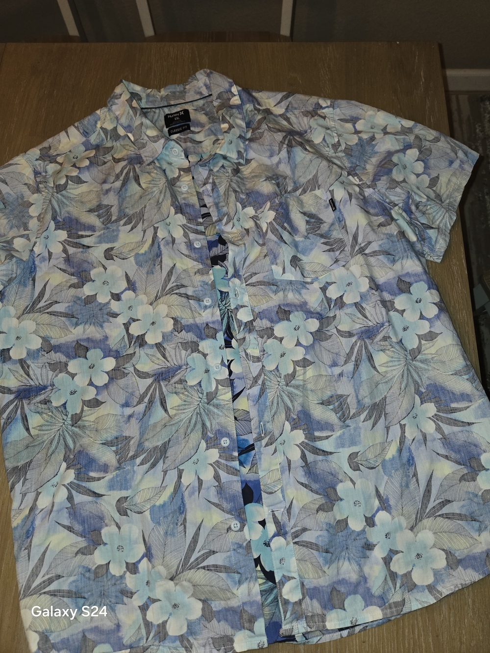Hurley Light Blue Floral Short-Sleeve Button-Up Shirt Mens XXL Classic Fit